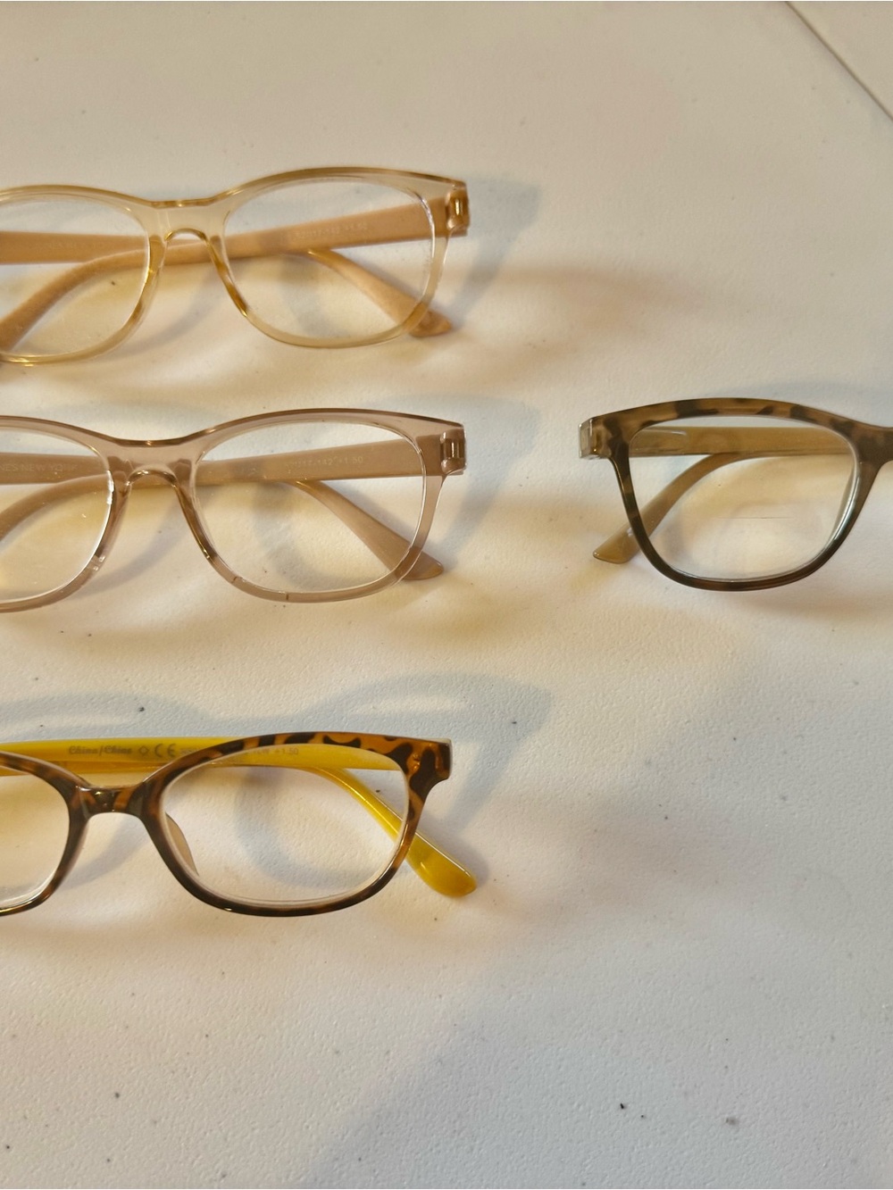 Lot of Four readers with Cases -